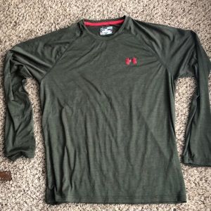 Men’s Long Sleeve Under Armour shirt